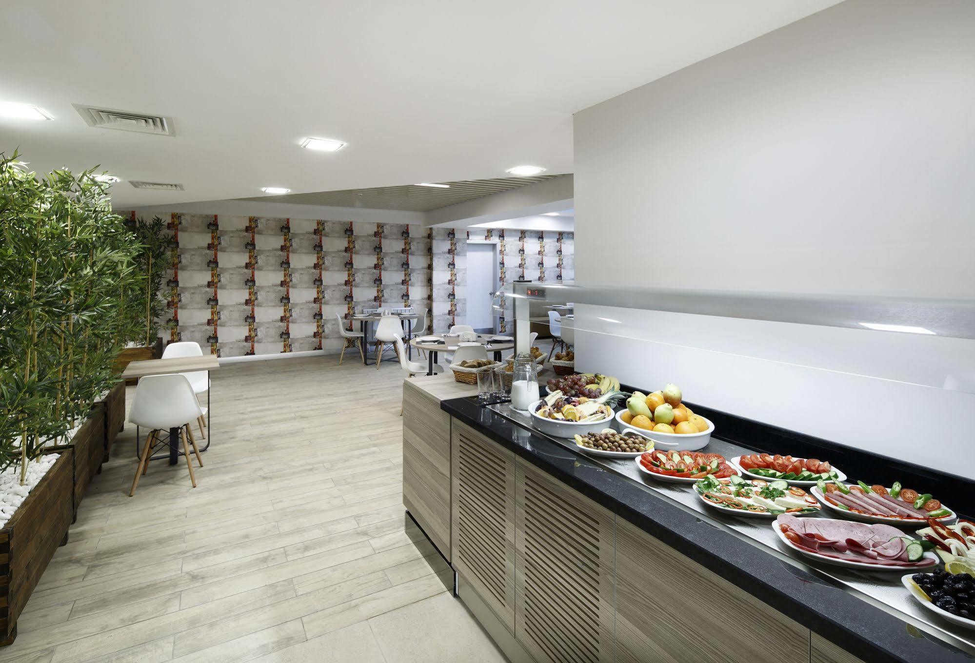 Prime Suites Istanbul Bagian luar foto